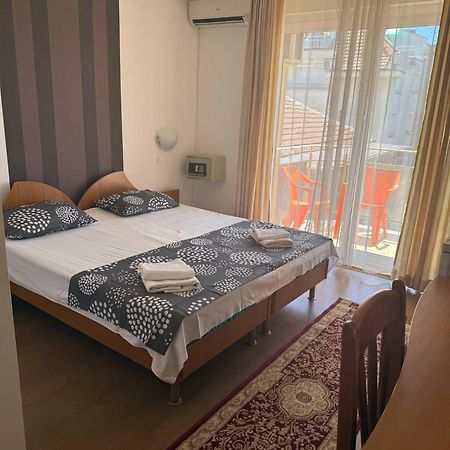 Стаи За Гости" Герови" Nesebar Exteriér fotografie
