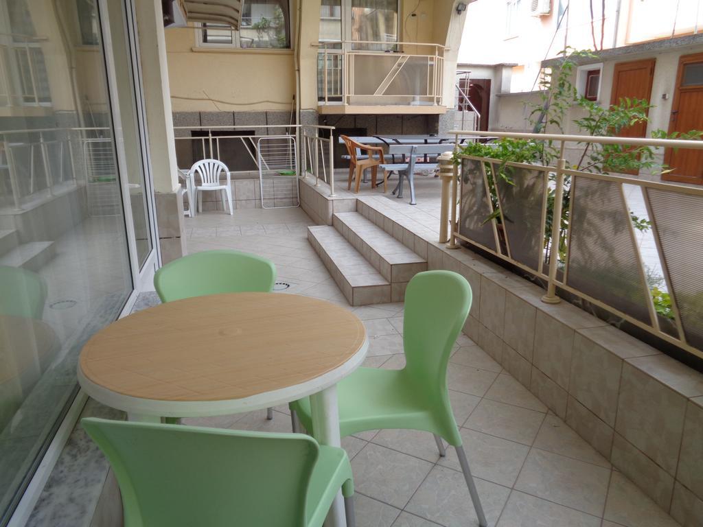 Стаи За Гости" Герови" Nesebar Exteriér fotografie